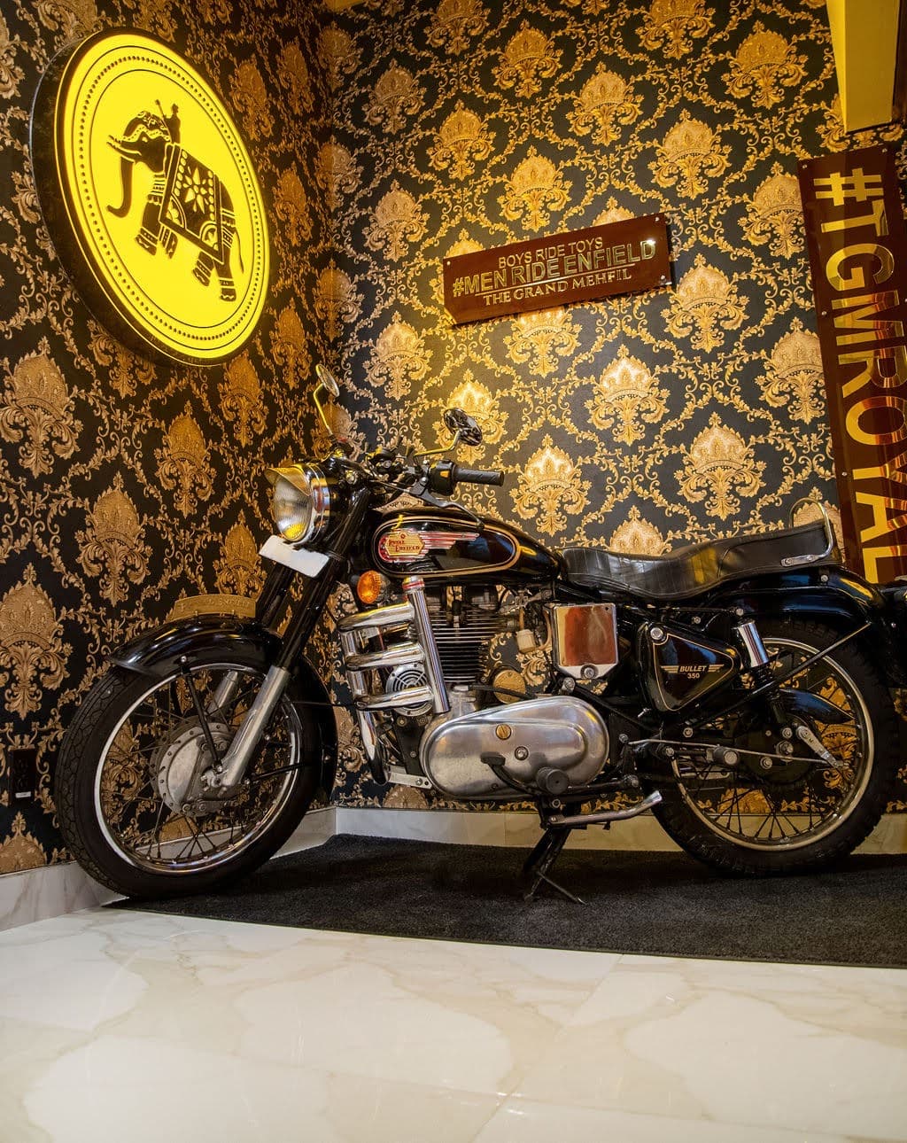 The Grand Mehfil Ambiance